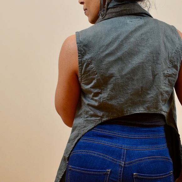 Flowing Open-Front Designer Vest - Picture 2 of 3